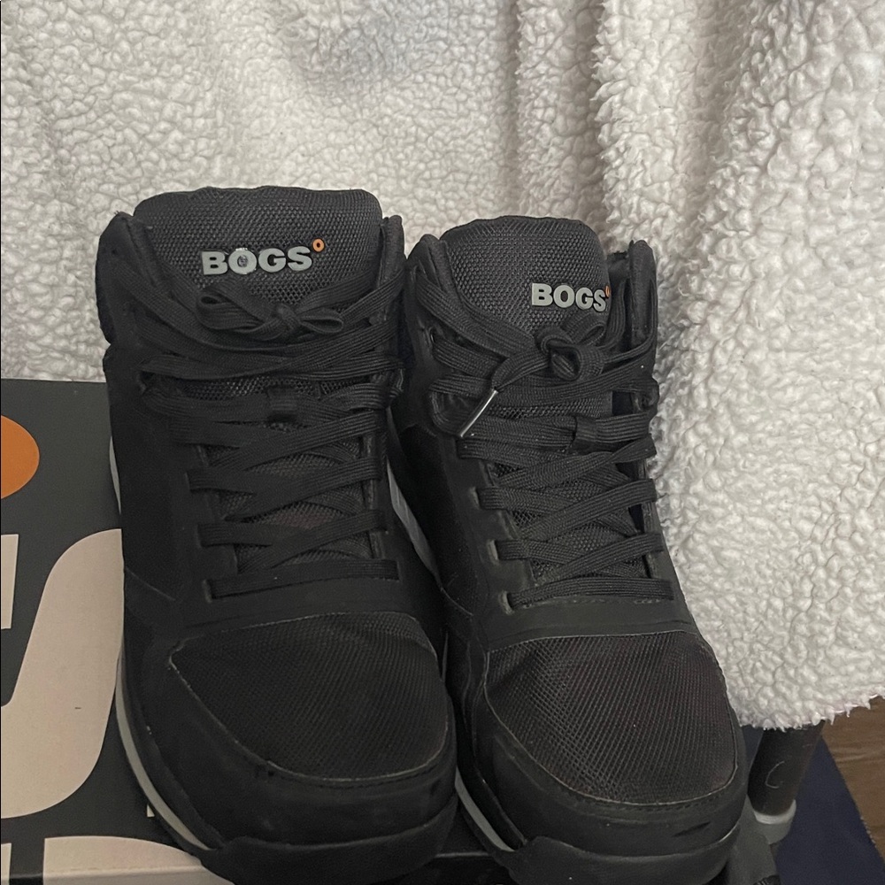 BOGS women Black High-Top composite toe boots